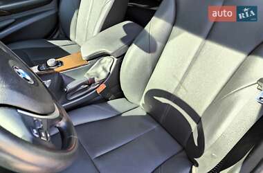 Седан BMW 3 Series 2015 в 