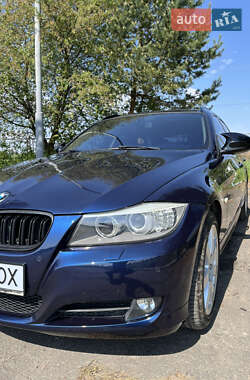Универсал BMW 3 Series 2010 в 