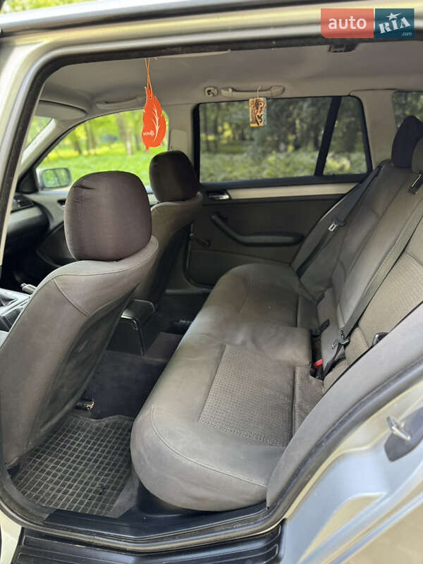 Универсал BMW 3 Series 2003 в Тернополе