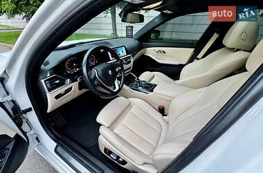 Седан BMW 3 Series 2020 в 