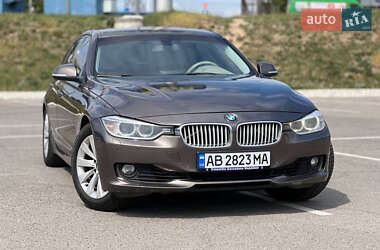 Седан BMW 3 Series 2013 в Виннице