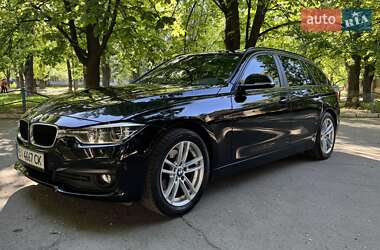 Универсал BMW 3 Series 2017 в Полтаве