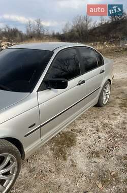 Седан BMW 3 Series 2000 в Новомиколаївці