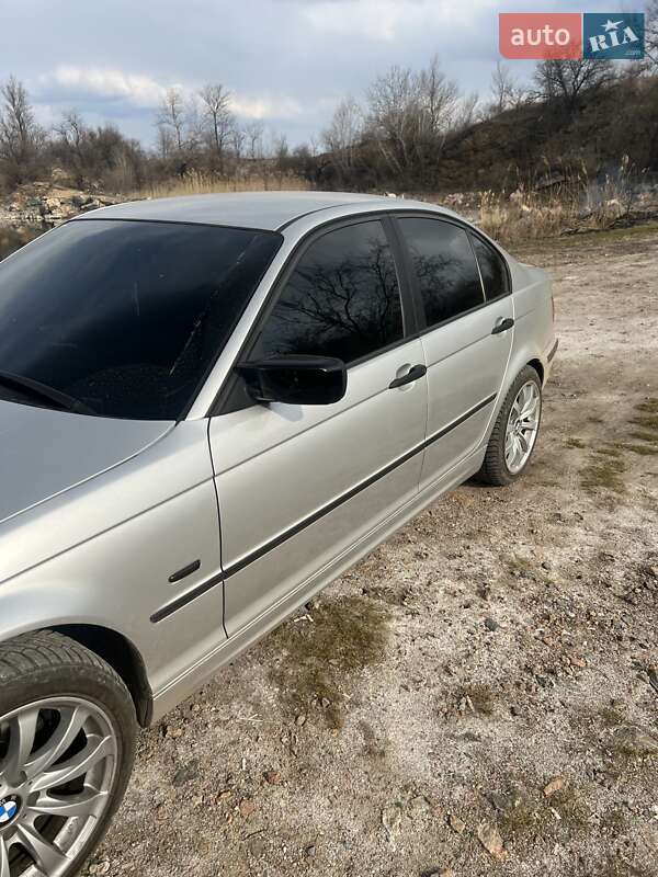 Седан BMW 3 Series 2000 в Новониколаевке фото 7 Седан BMW 3 Series 2000 в Новониколаевке