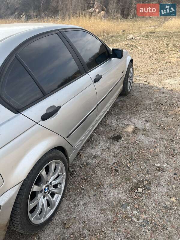 Седан BMW 3 Series 2000 в Новониколаевке фото 6 Седан BMW 3 Series 2000 в Новониколаевке