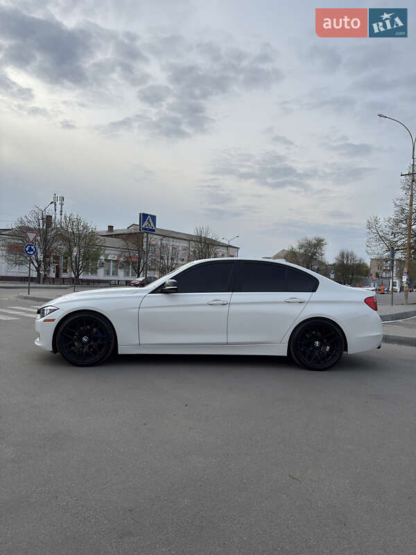 Седан BMW 3 Series 2013 в Новомосковске