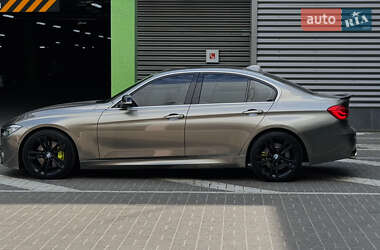 Седан BMW 3 Series 2015 в 