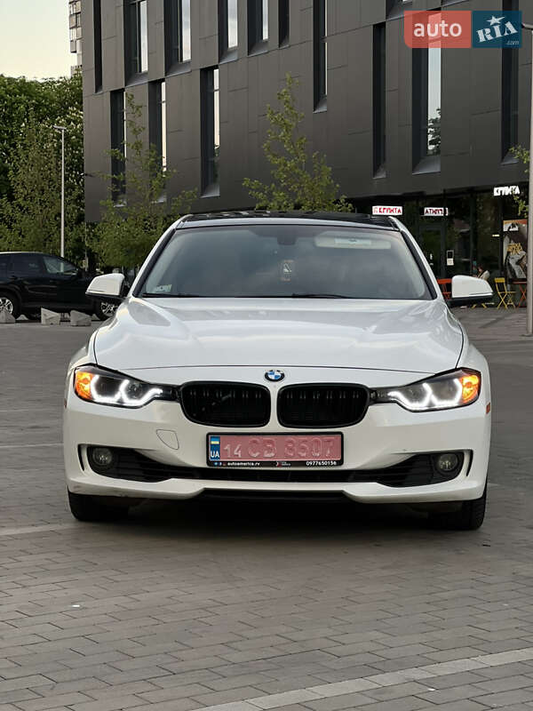 Седан BMW 3 Series 2013 в 