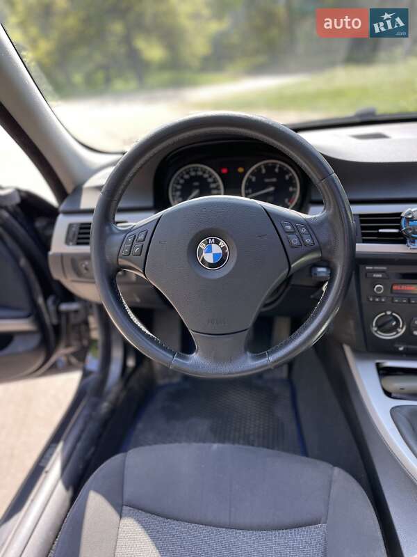 Універсал BMW 3 Series 2007 в Чугуєві
