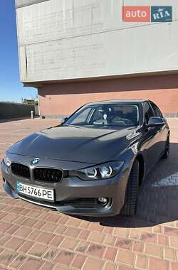 Седан BMW 3 Series 2013 в 