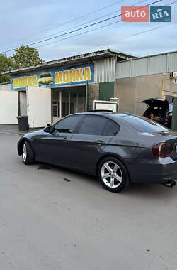 Седан BMW 3 Series 2005 в 