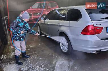 Універсал BMW 3 Series 2011 в 