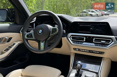 Седан BMW 3 Series 2021 в 