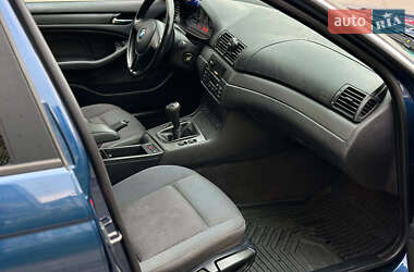 Седан BMW 3 Series 2004 в 