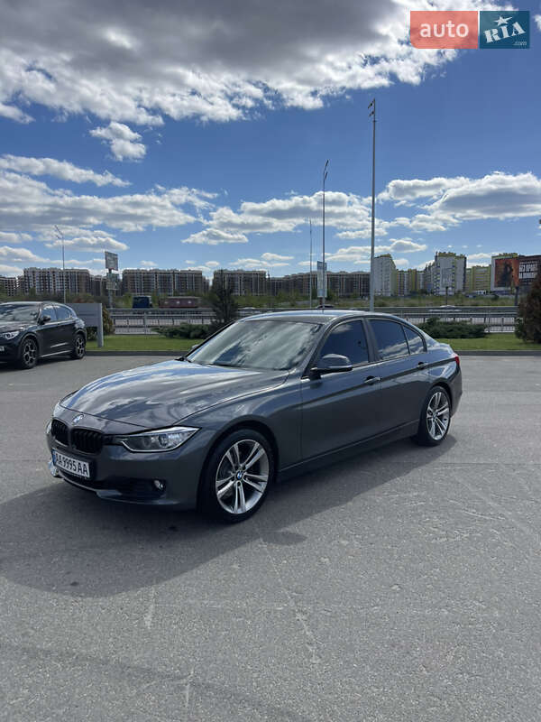 BMW 3 Series 2012