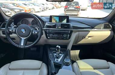 Седан BMW 3 Series 2016 в 