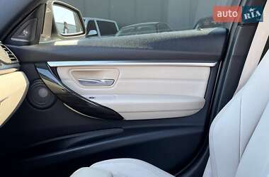 Седан BMW 3 Series 2016 в 