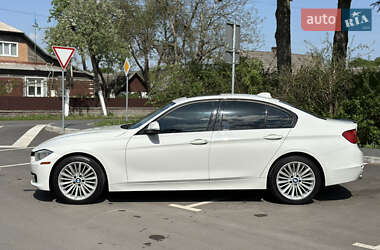 Седан BMW 3 Series 2013 в 