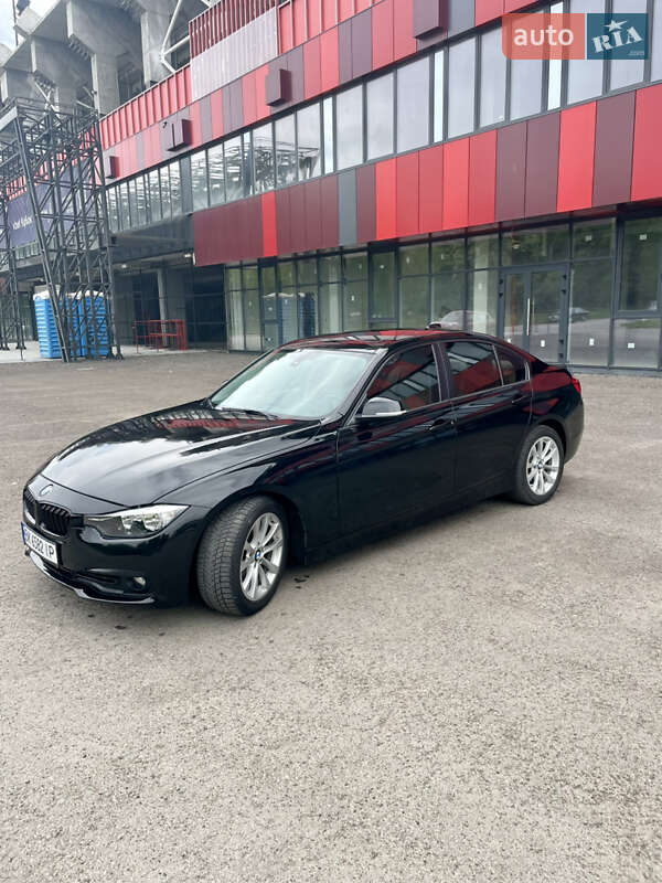 Седан BMW 3 Series 2016 в Рівному