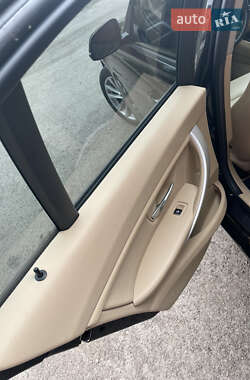 Седан BMW 3 Series 2016 в 