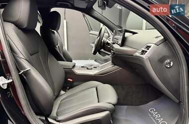 Седан BMW 3 Series 2025 в 