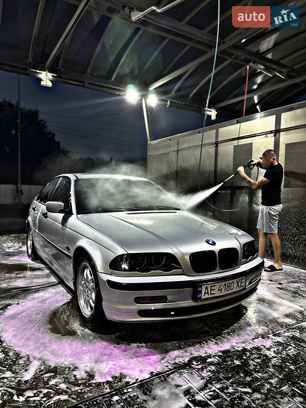 Седан BMW 3 Series 1998 в Дніпрі