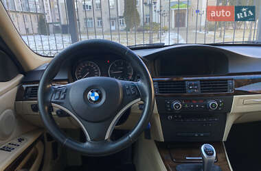 Универсал BMW 3 Series 2010 в 