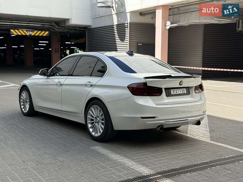 Седан BMW 3 Series 2012 в Киеве