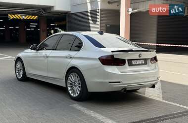 Седан BMW 3 Series 2012 в 