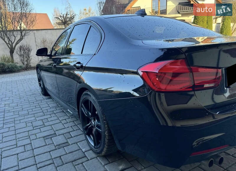 Седан BMW 3 Series 2017 в Радехові
