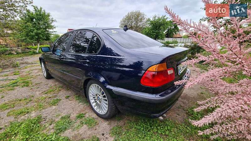 Седан BMW 3 Series 2000 в Львові