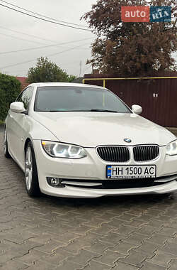 Купе BMW 3 Series 2011 в 
