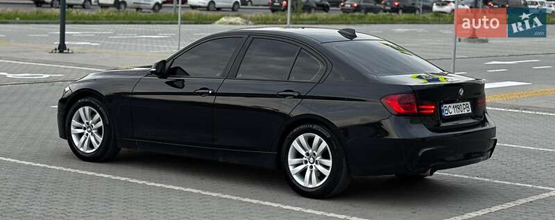 Седан BMW 3 Series 2013 в Львові