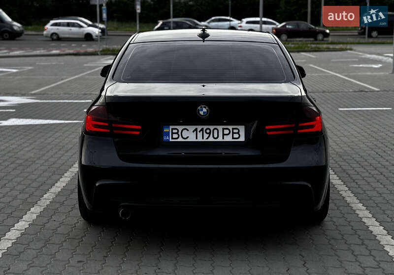 Седан BMW 3 Series 2013 в Львові