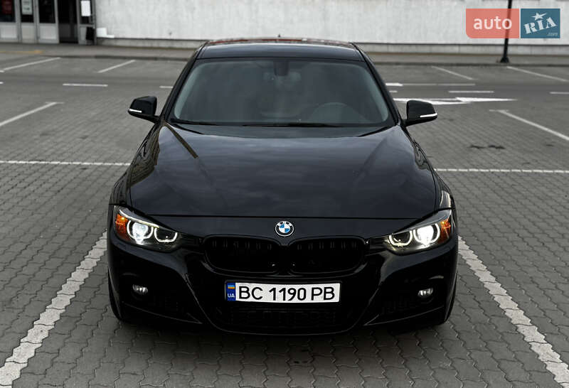 Седан BMW 3 Series 2013 в Львові