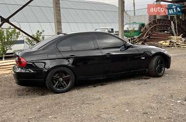Седан BMW 3 Series 2005 в 