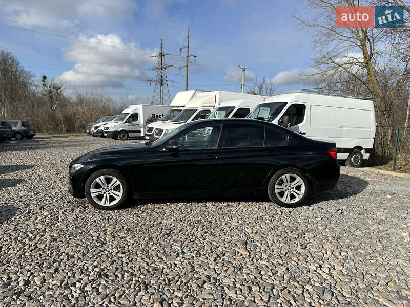 Седан BMW 3 Series 2016 в Ровно