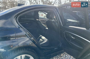 Седан BMW 3 Series 2016 в 