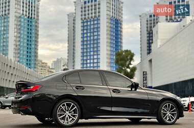 Седан BMW 3 Series 2022 в 