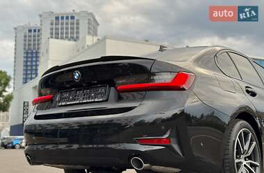 Седан BMW 3 Series 2022 в 