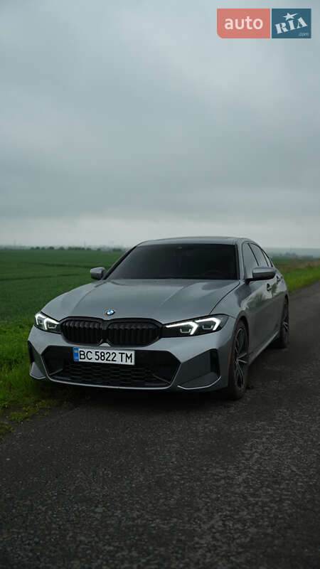 Седан BMW 3 Series 2022 в 