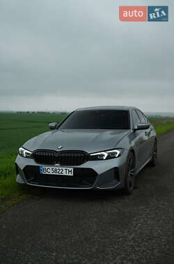 Седан BMW 3 Series 2022 в 