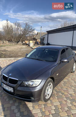 Седан BMW 3 Series 2006 в Новом Буге