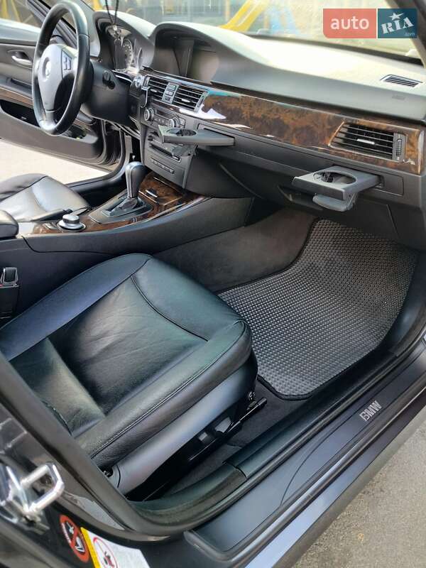 Універсал BMW 3 Series 2006 в Чернігові