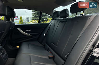 Седан BMW 3 Series 2013 в 