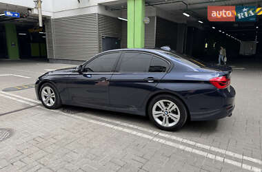 Седан BMW 3 Series 2016 в 