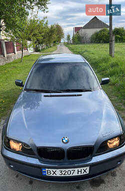Седан BMW 3 Series 2002 в Полонном