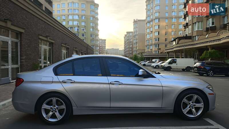 Седан BMW 3 Series 2014 в Киеве