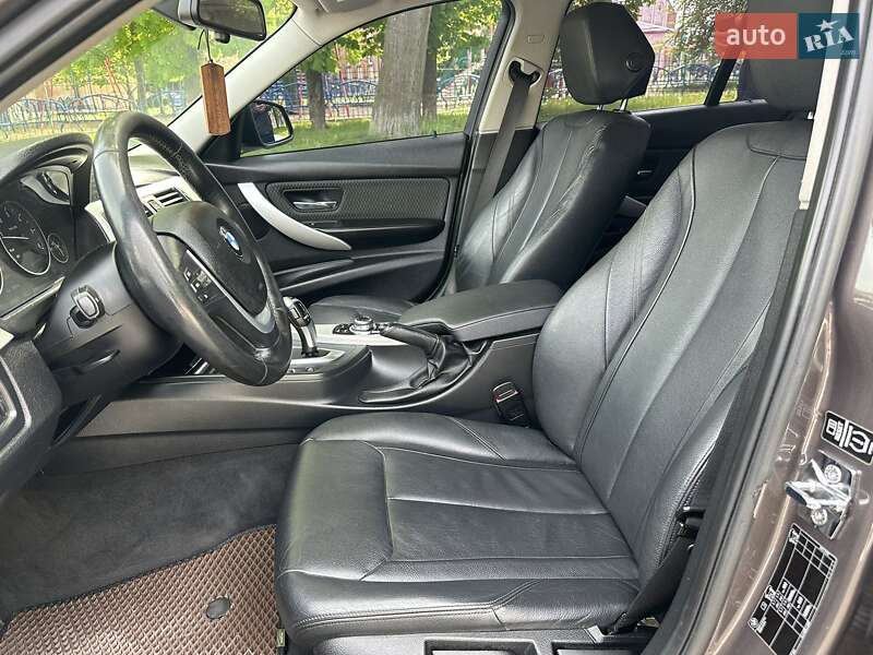 Седан BMW 3 Series 2012 в Вінниці