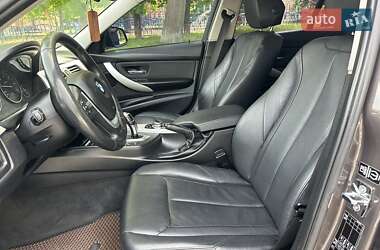 Седан BMW 3 Series 2012 в 